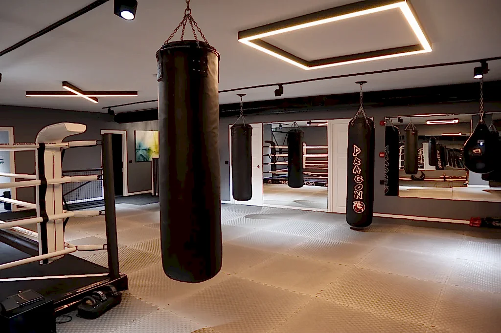 gokboru-fight-academy-salon-gorselleri-1.webp
