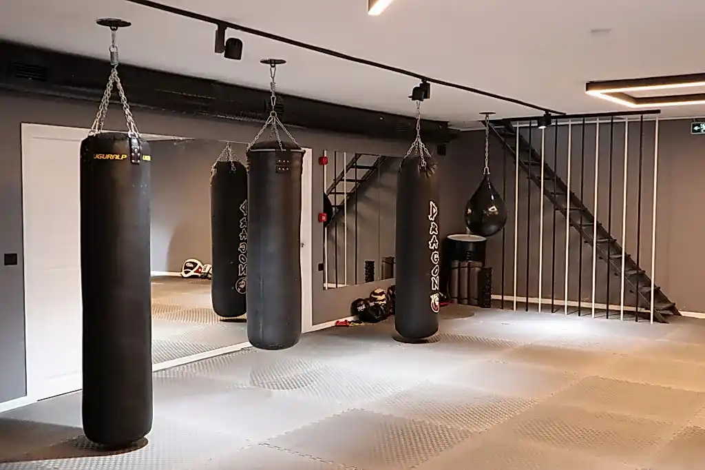gokboru-fight-academy-salon-gorselleri-11.webp
