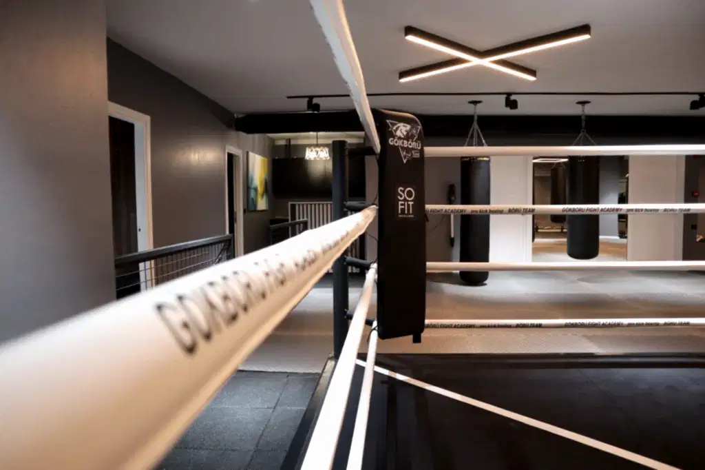 gokboru-fight-academy-salon-gorselleri-13.webp