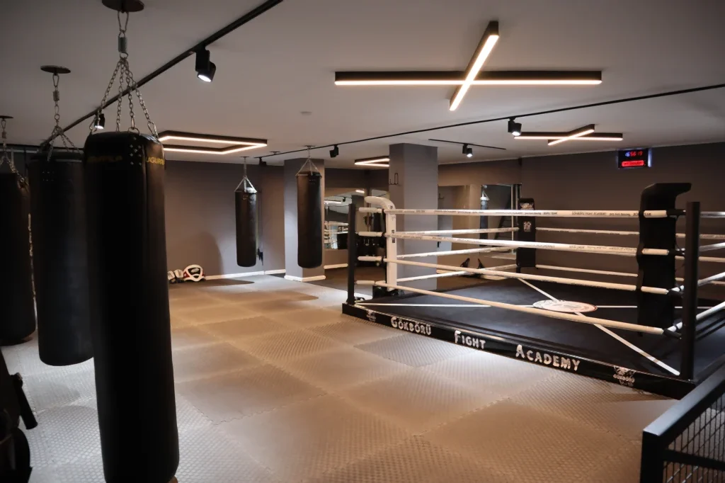 gokboru-fight-academy-salon-gorselleri-9.webp